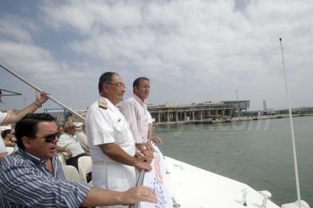 El barco golondrina 'La Pepa 1812' ha realizado hoy su viaje inaugural con algunas de las...